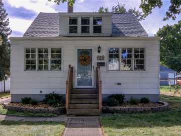 Eau Claire, WI: 1439 Highland Avenue