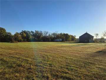 Mondovi, WI: W328 State Road 121