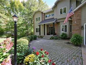 Rice Lake, WI: 1516 E Orchard Beach Lane