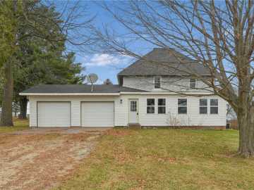 Woodville, WI: 2528 80th Avenue