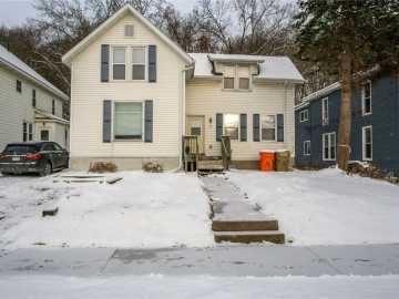 Eau Claire, WI: 609 S Dewey Street