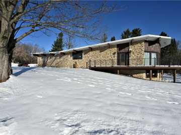 Rice Lake, WI: 1735 Augusta Street