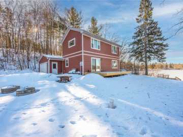 Luck, WI: 11512 Stillson Road