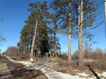 Ladysmith, WI: N8280 Winter Road