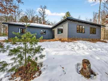 Danbury, WI: 28478 Jesse Ryan Court