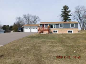 Greenwood, WI: 502 E Begley Street