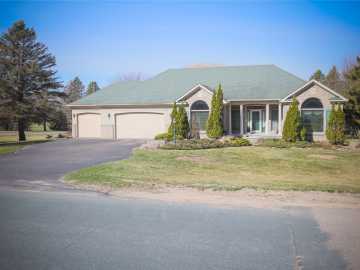 River Falls, WI: N8889 1031st Street
