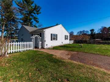 Chippewa Falls, WI: 19490 53rd Avenue
