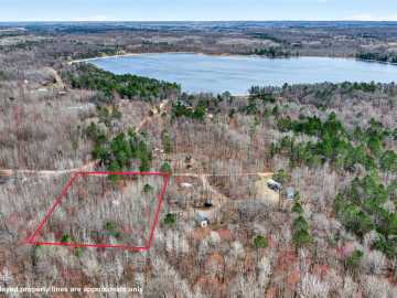 Trego, WI: 000 Woodburn Avenue