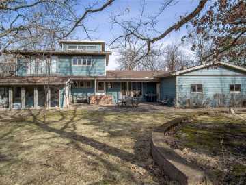 Eleva, WI: E1125 W Lowes Creek Road