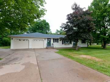 Barron, WI: 1329 18th Street