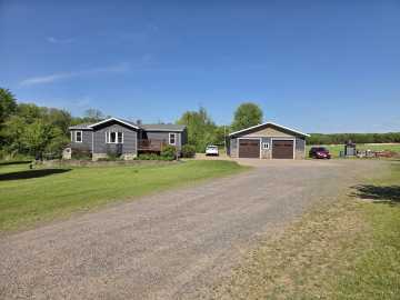 Fairchild, WI: S15695 County Road M 