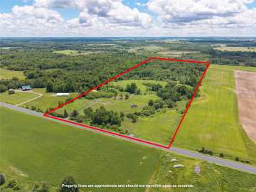 Lublin, WI: W13775 Shiner Drive