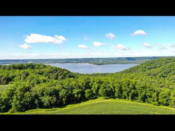 Stockholm, WI: XX27 Orlin Lane