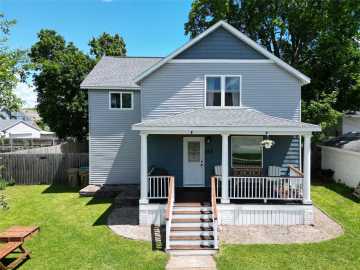 Chippewa Falls, WI: 115 S Prairie Street