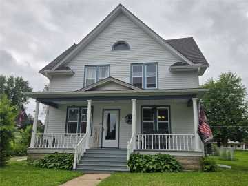 Fall Creek, WI: 228 E Washington Avenue