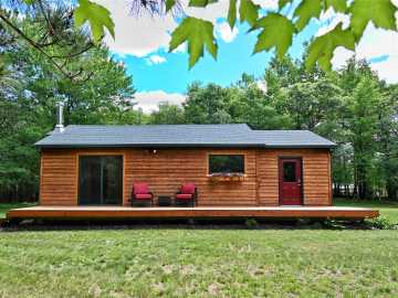 Barnes, WI: 55290 Valley Drive