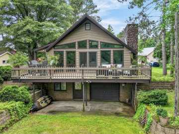 Holcombe, WI: 27276 259th Street