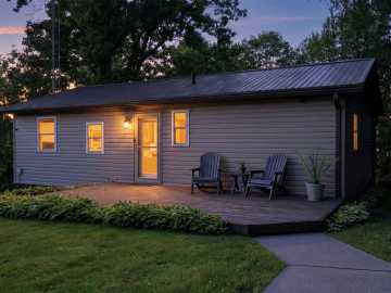 Cornell, WI: 22007 175th Street