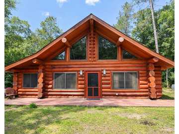 Danbury, WI: 29774 Little Bear Drive