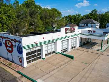 Eau Claire, WI: 2111 3rd Street