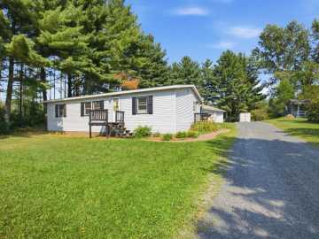 Dresser, WI: 798 Horse Lake Lane