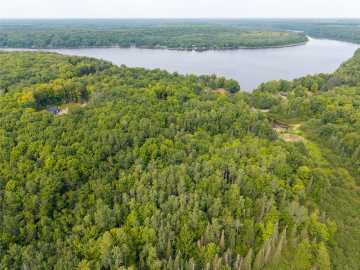 Tony, WI: W5957 Happy Acres Road