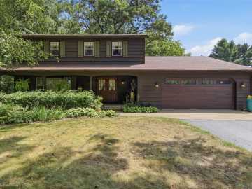 Eau Claire, WI: S7475 Homestead Road