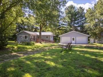Mondovi, WI: W711 Parkview Avenue