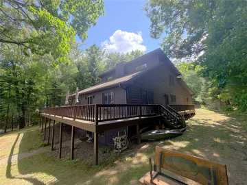 New Auburn, WI: 9524 297th Avenue