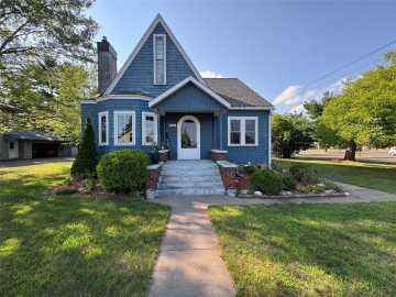 Hayward, WI: 15950 Fifth Street
