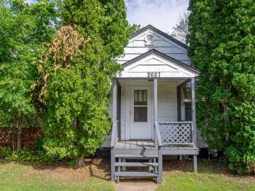 Eau Claire, WI: 2627 7th Street