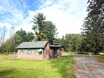 Strum, WI: 729 Elm Street