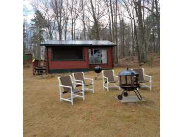 Hayward, WI: 9824 N South Shore Road