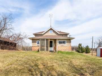 Bruce, WI: W12141 Highway 8