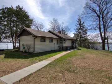 Colfax, WI: N8552 622nd Street