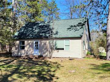 Hayward, WI: 16076 W Park Road