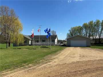 Boyceville, WI: E4465 Cty Road FF