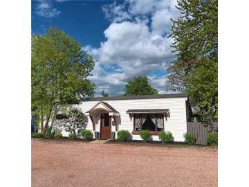 Rice Lake, WI: 425 Tainter Avenue