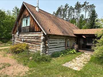 Birnamwood, WI: W15014 E Silver Creek E Road