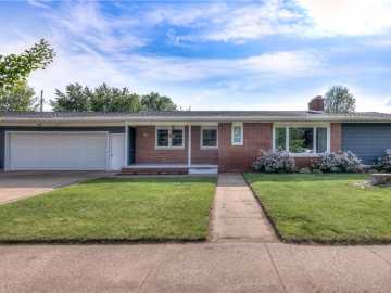 Eau Claire, WI: 2706 Nimitz Street