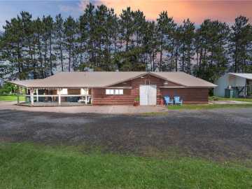 Cadott, WI: 4271 220th Street