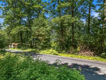 Hayward, WI: 14288 W Poplar Lane