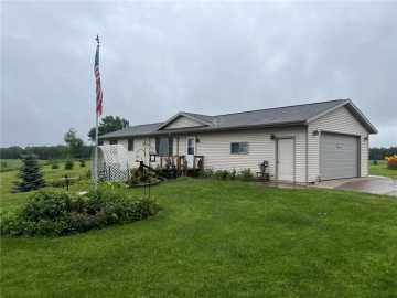 Shell Lake, WI: 1609 Spaulding Road