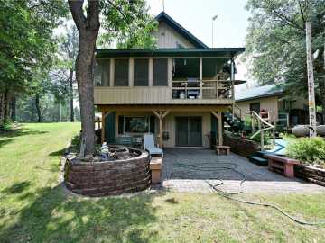 Minong, WI: 13087 N Gilmore Drive