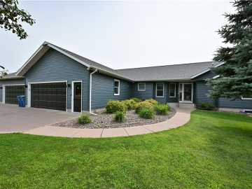 Rice Lake, WI: 1825 Carrie Avenue