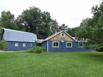 Weyerhaeuser, WI: N2510 Cedar Swamp Road