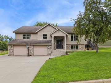 Black River Falls, WI: 621 N 10th Street