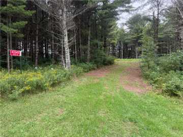 Cable, WI: 43340 August Circle