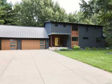 Eau Claire, WI: 3735 Halsey Street